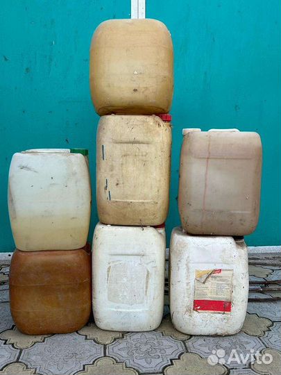 Канистра пластиковая