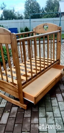 Детская кровать качалка