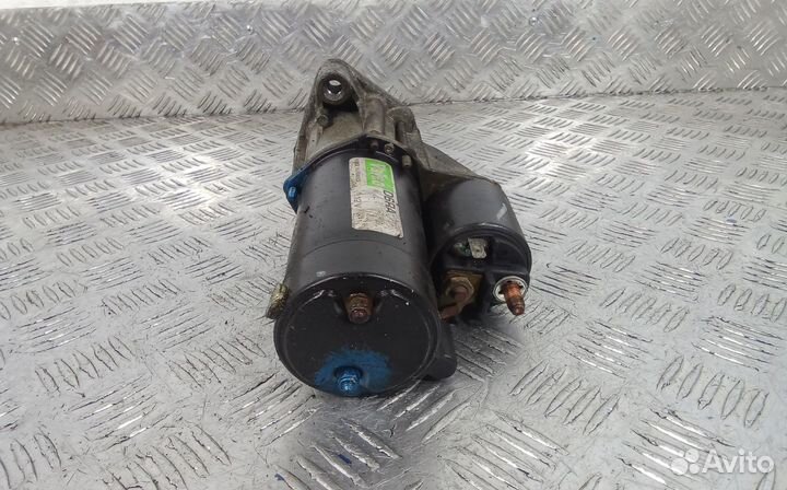 Стартер бензиновый на Mitsubishi Carisma