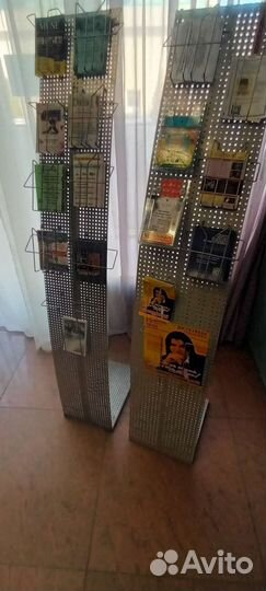 Аренда рекламной стойки Парус