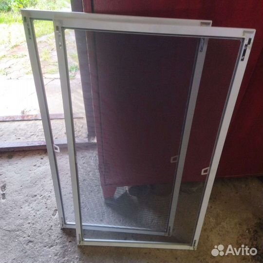 Москитные сетки на окна