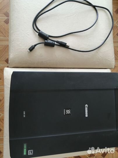 Сканер Canon CanoScan Lide 120