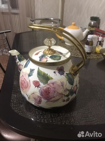 Чайник эмалированный