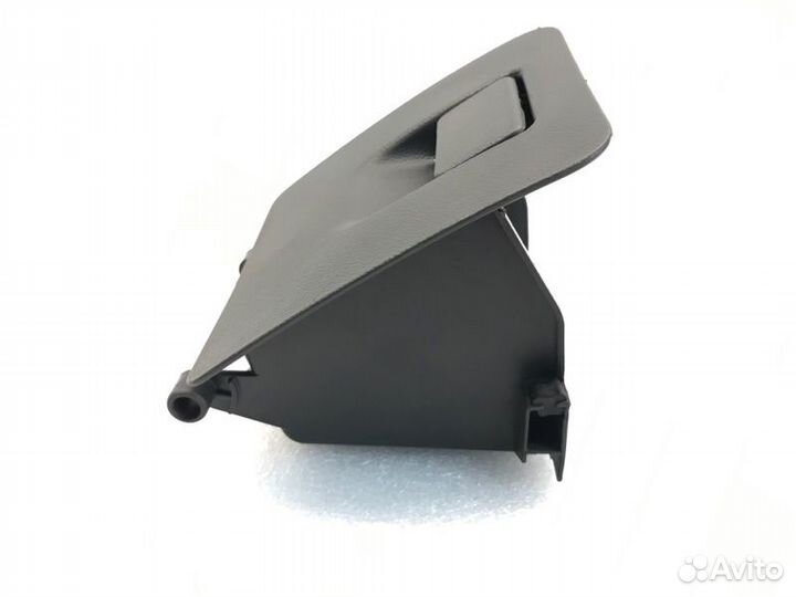 Бардачок Chevrolet Cruze седан 1.8 2010