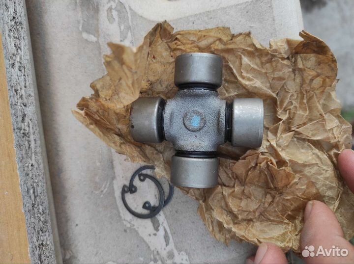 Крестовина карданного вала ваз