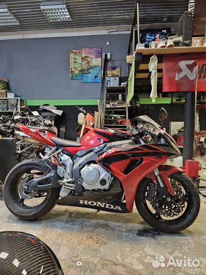 Honda CBR1000RR