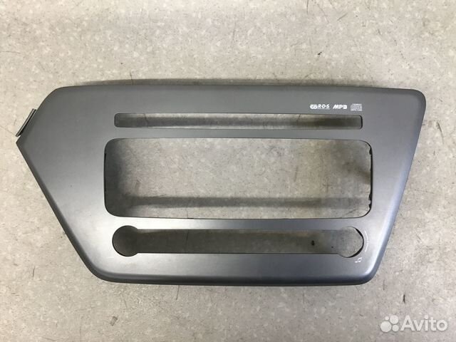 Рамка магнитолы Kia RIO 2011-2017