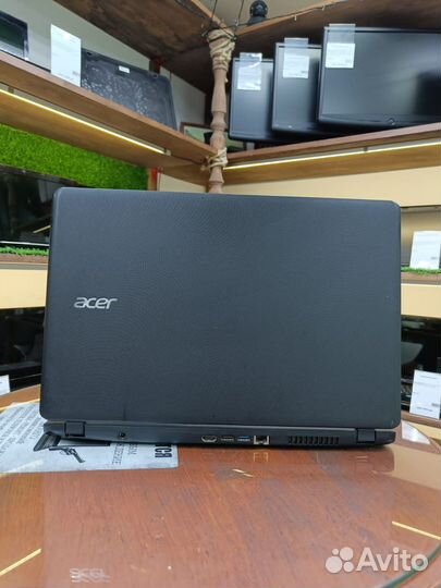 Ноутбук Acer (i3 + ssd)