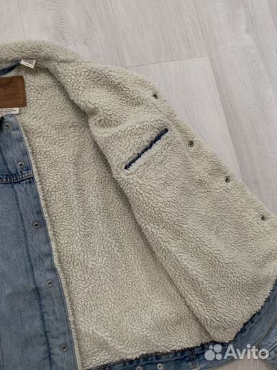 Джинсовая куртка Levis