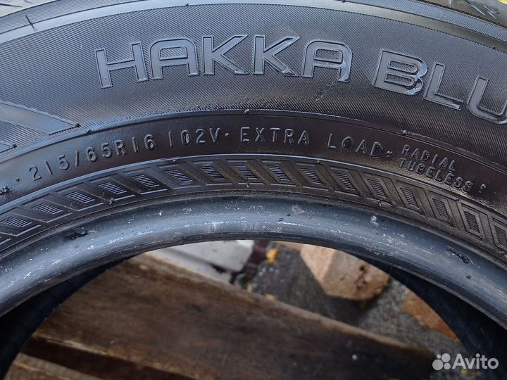 Nokian Tyres Hakka Black 2 SUV 215/65 R16