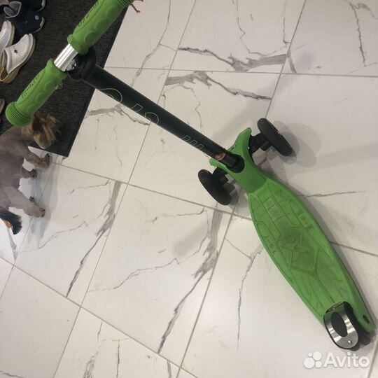 Самокат maxi micro