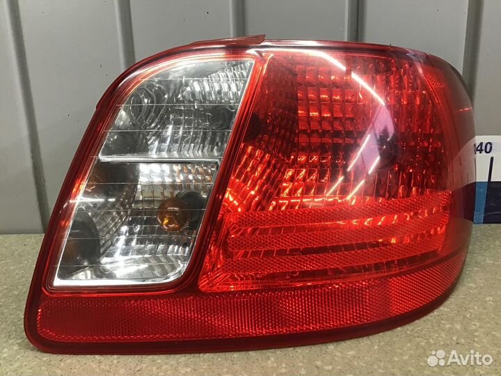 Фонарь задний наружный правый Kia RIO 2005-2011