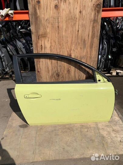Передняя правая дверь Вольво С30 Volvo C30