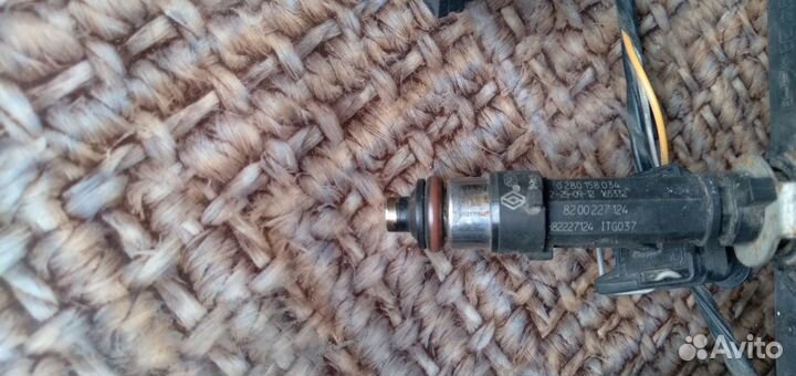 Форсунка топливная 8200227124 Логан, Ларгус