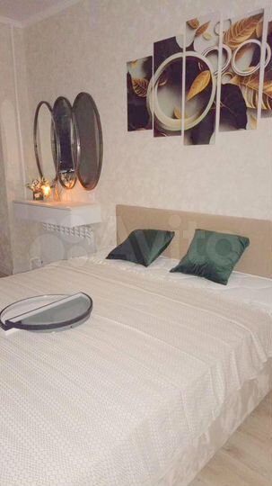 2-к. квартира, 52 м², 1/10 эт.