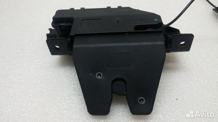 BMW E46 E87 E90 E60 7840617 замок крышки багажника