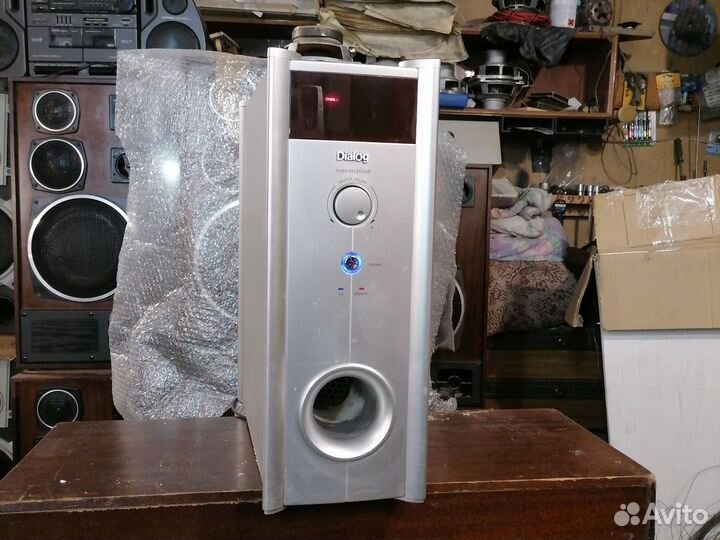 Активный сабвуфер