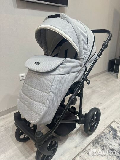 Коляска 2 в 1 adamex