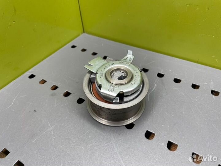 Ролик грм натяжной Volkswagen Passat B5+ AVF