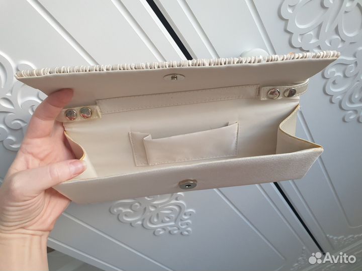 Сумочка-клатч вечерняя атласная, цвет айвори