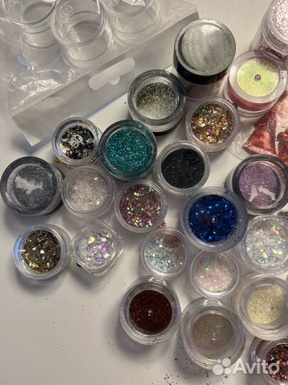 Глиттеры, блестки, декор для маникюра
