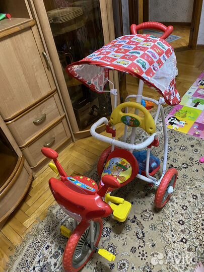 Детский велосипед с ручкой