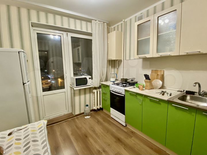 1-к. квартира, 32 м², 8/9 эт.