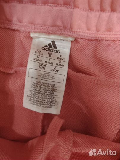 Спортивный костюм женский