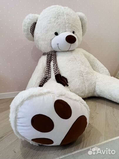 Плюшевый медведь