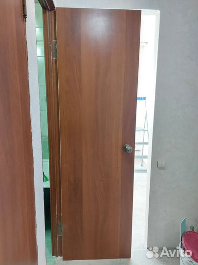 4 Межкомнатные двери бу с коробкой