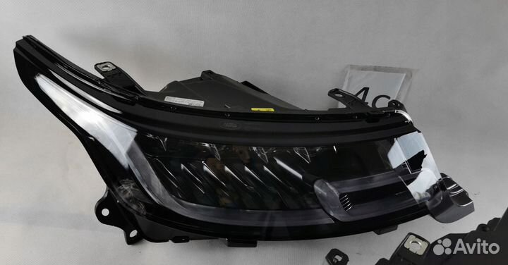 Range rover sport L494 рест. фары левая и правая