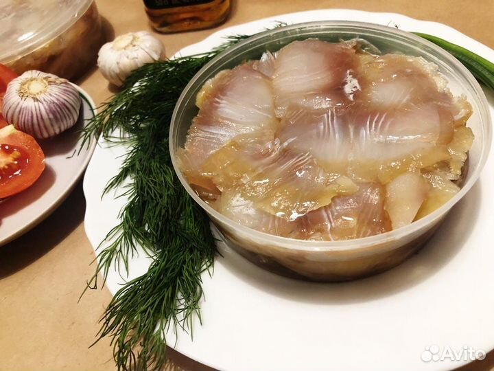 Сом холодного копчения в банке/Из Астрахани