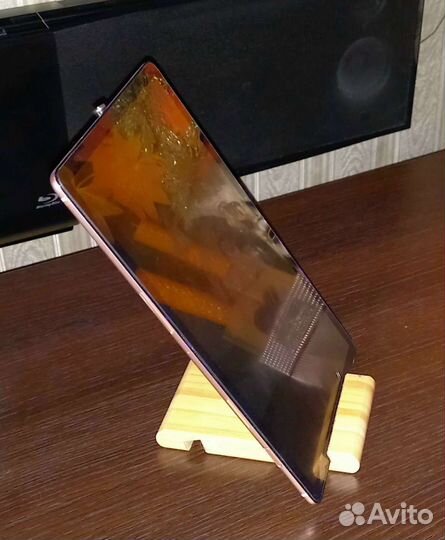 Подставка для телефона и планшета