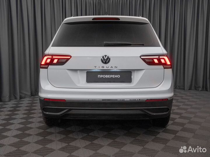 Volkswagen Tiguan 1.4 AMT, 2021, 80 274 км