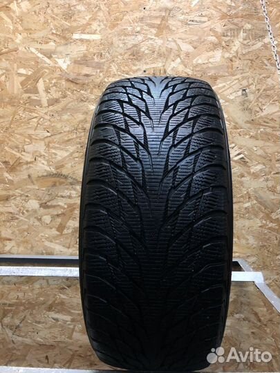 Nokian Tyres Hakkapeliitta R2 225/50 R17