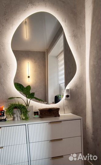 Зеркало с подсветкой 90х70