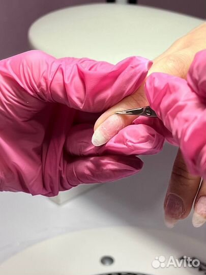 Маникюр и педикюр на Яблочкова, стерильно