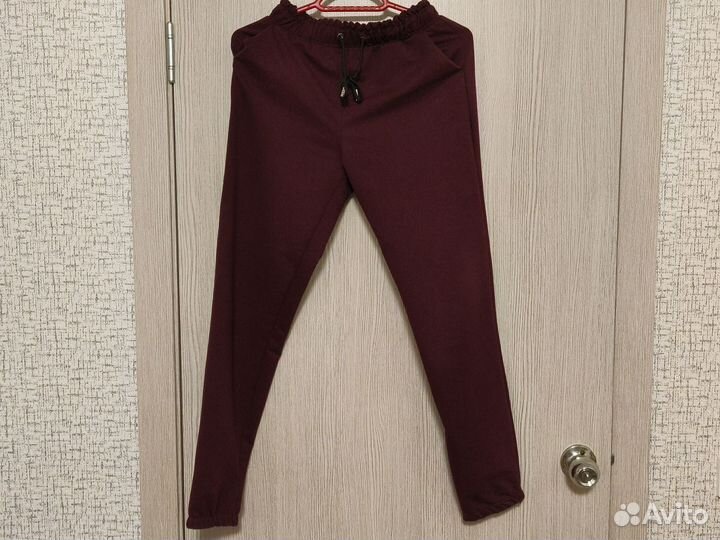 Спортивный костюм женский