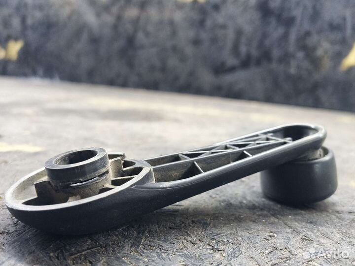 Ручка стеклоподъемника honda civic feroi ek3