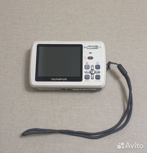 Фотоаппарат Olympus 550 WP