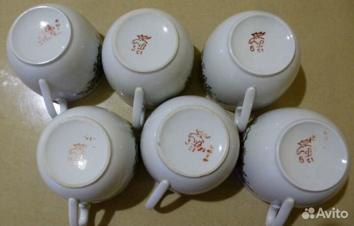 Фарфоровые чайные чашки
