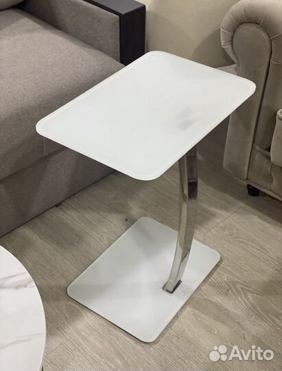 Столик подставка придиванный