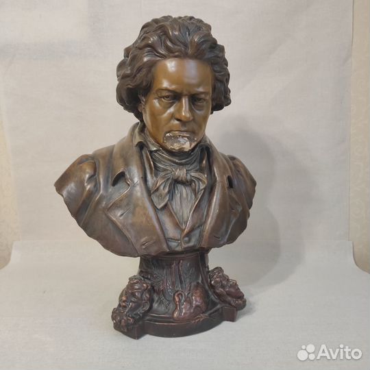 Бюст Бетховена