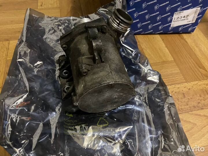 Помпа, насос системы охлаждения n52