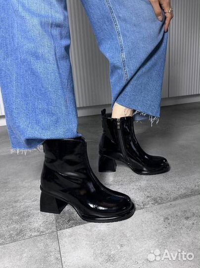 Ботильоны демисезонные лакированные
