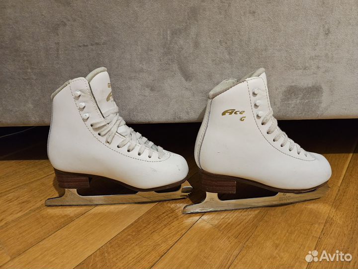 Коньки фигурные Grаf Ace 30