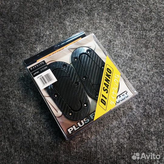 Замки капота - D1 style (карбон)