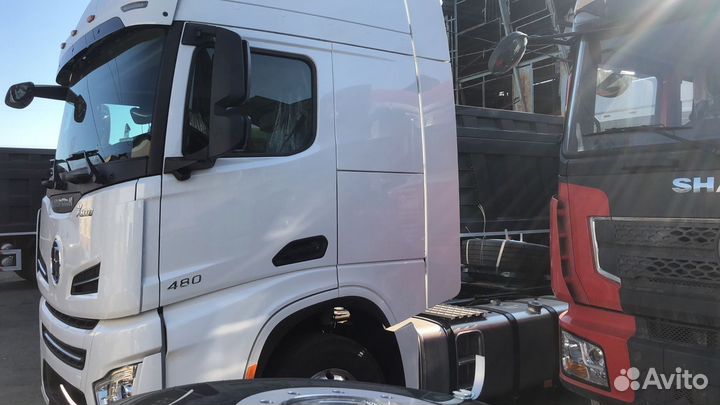 Shacman (Shaanxi) SX4188YY381, 2023