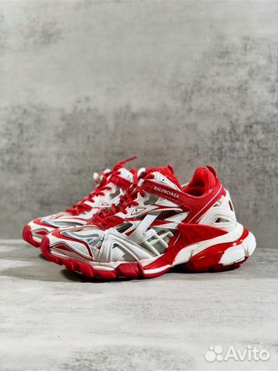 Кроссовки Balenciaga Track.2 Trainer Red White