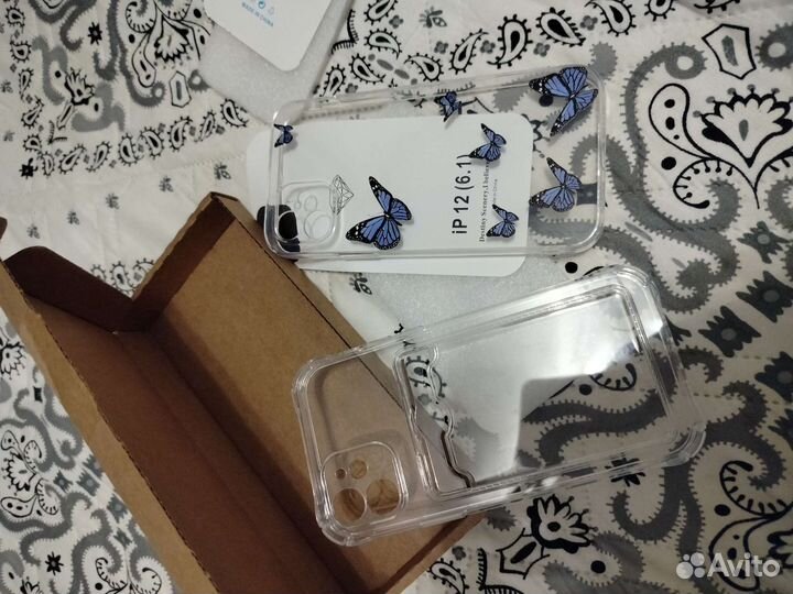 Чехлы на айфон 12